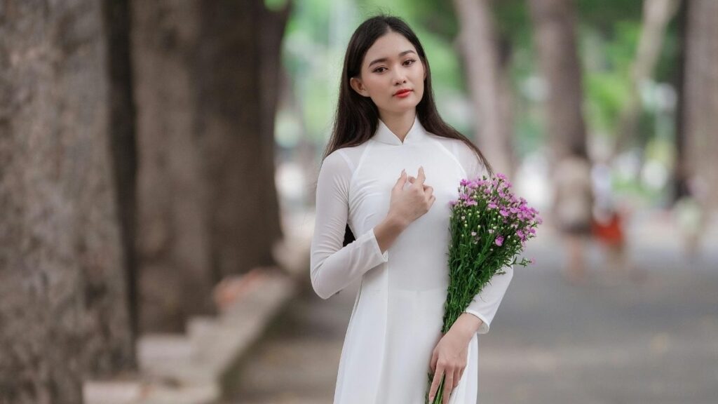 Hình Ảnh Bé Gái Xinh Đẹp Bí Ẩn Quyến Rũ Và Phong Cách Riêng Biệt
